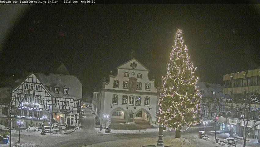 Archiv Foto Webcam Rathaus und Marktplatz Brilon