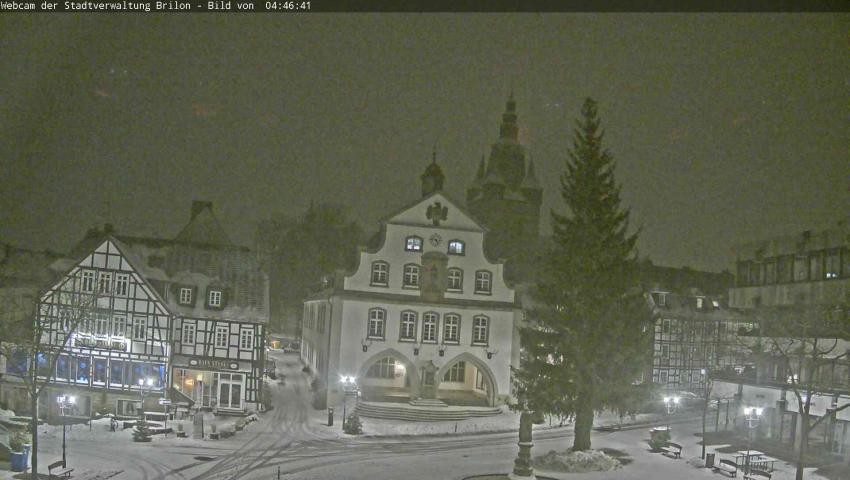 Archiv Foto Webcam Rathaus und Marktplatz Brilon