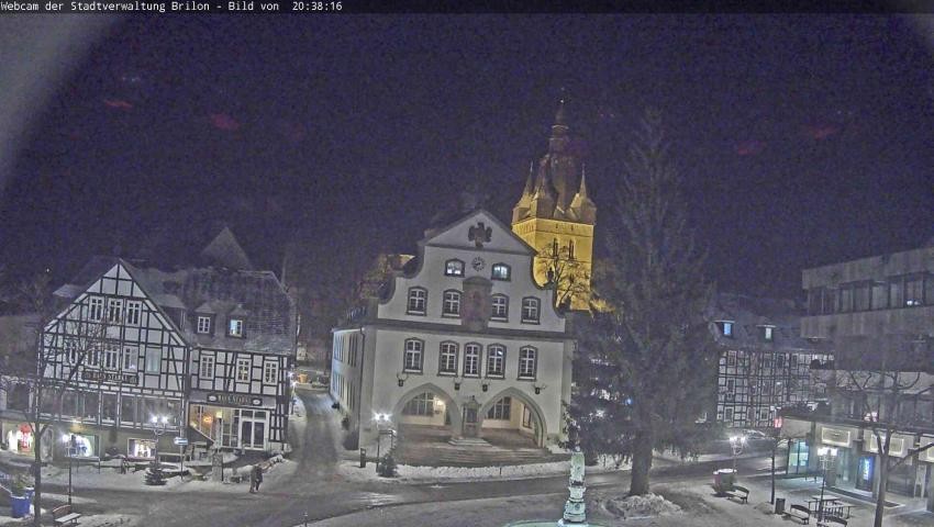 Archiv Foto Webcam Rathaus und Marktplatz Brilon