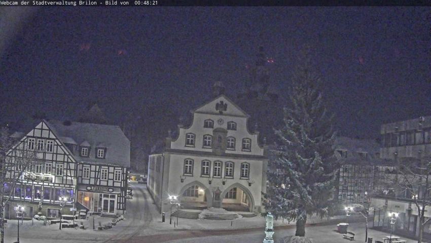 Archiv Foto Webcam Rathaus und Marktplatz Brilon