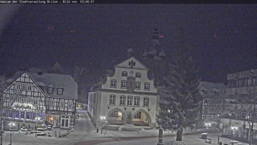 Archiv Foto Webcam Rathaus und Marktplatz Brilon