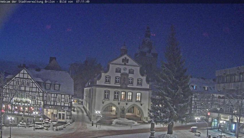 Archiv Foto Webcam Rathaus und Marktplatz Brilon
