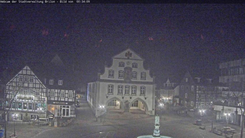 Archiv Foto Webcam Rathaus und Marktplatz Brilon