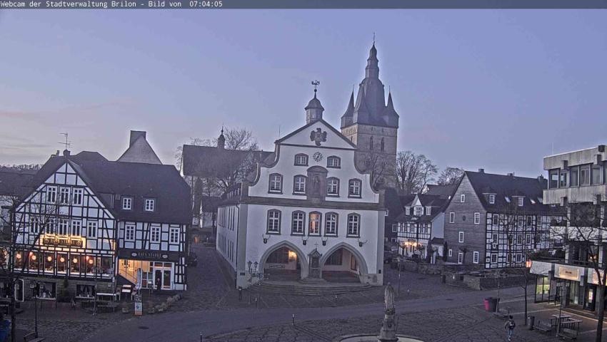 Archiv Foto Webcam Rathaus und Marktplatz Brilon