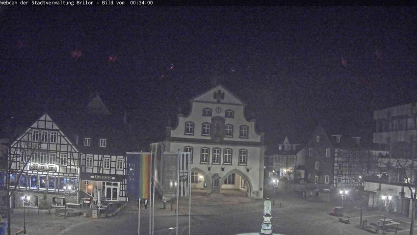 Archiv Foto Webcam Rathaus und Marktplatz Brilon