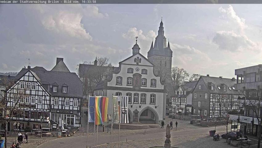 Archiv Foto Webcam Rathaus und Marktplatz Brilon