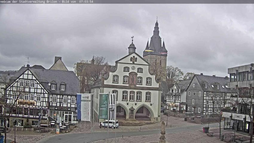 Archiv Foto Webcam Rathaus und Marktplatz Brilon