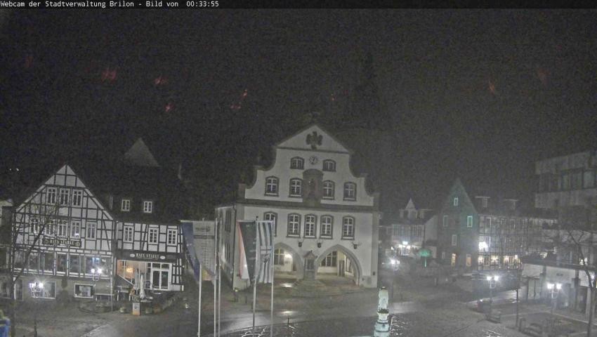 Archiv Foto Webcam Rathaus und Marktplatz Brilon