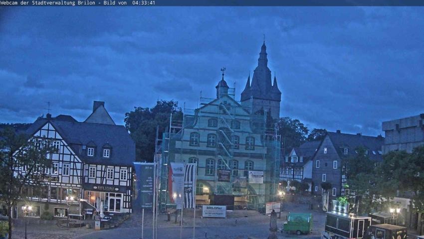 Archiv Foto Webcam Rathaus und Marktplatz Brilon