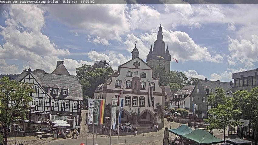 Archiv Foto Webcam Rathaus und Marktplatz Brilon