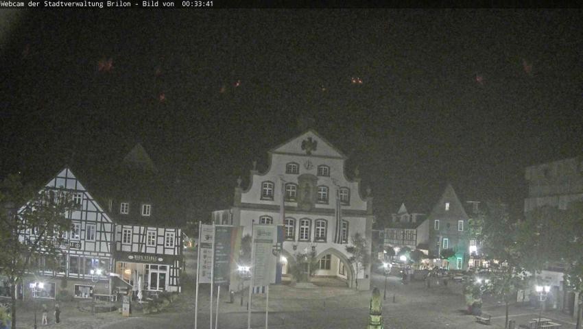 Archiv Foto Webcam Rathaus und Marktplatz Brilon