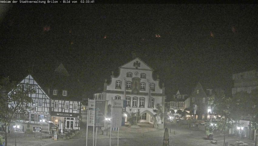 Archiv Foto Webcam Rathaus und Marktplatz Brilon