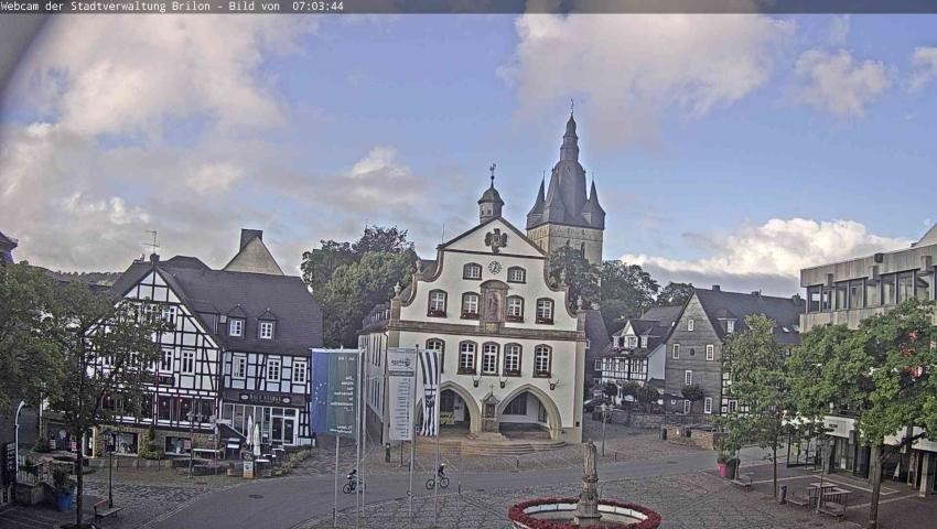 Archiv Foto Webcam Rathaus und Marktplatz Brilon