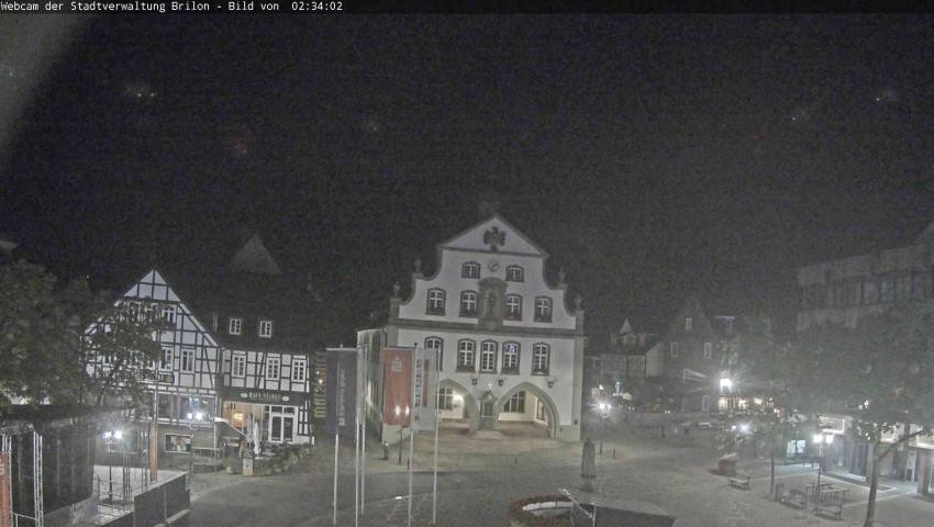 Archiv Foto Webcam Rathaus und Marktplatz Brilon