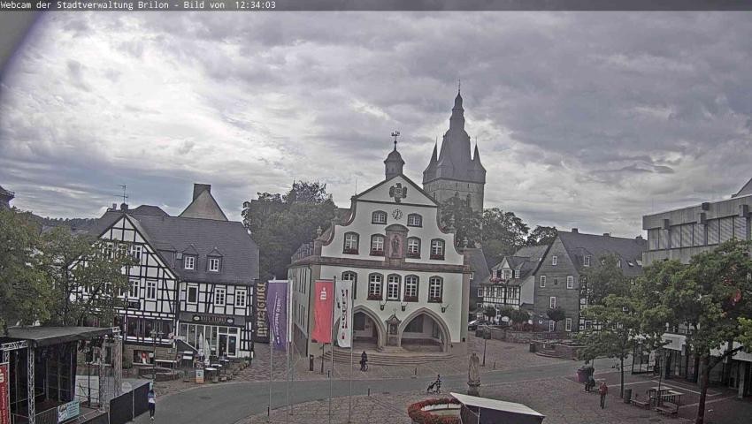 Archiv Foto Webcam Rathaus und Marktplatz Brilon