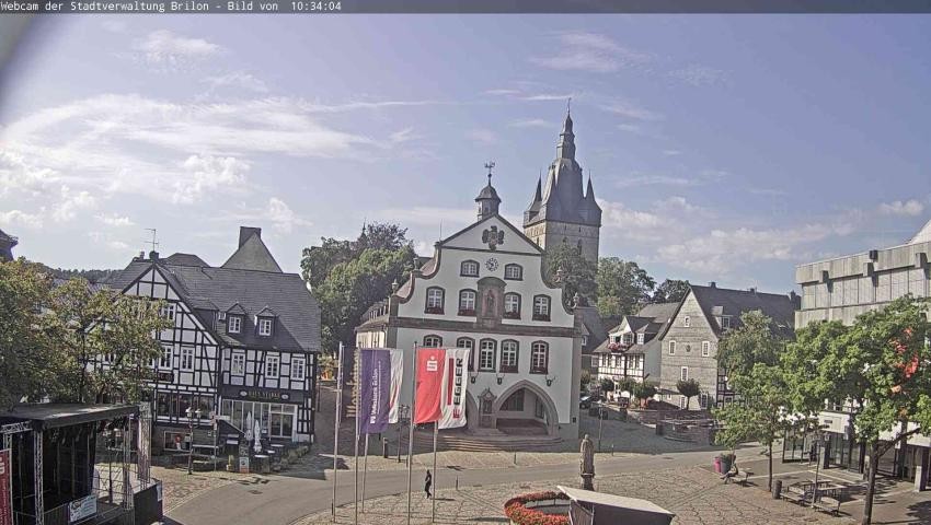 Archiv Foto Webcam Rathaus und Marktplatz Brilon