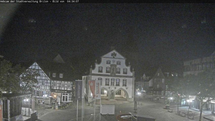 Archiv Foto Webcam Rathaus und Marktplatz Brilon