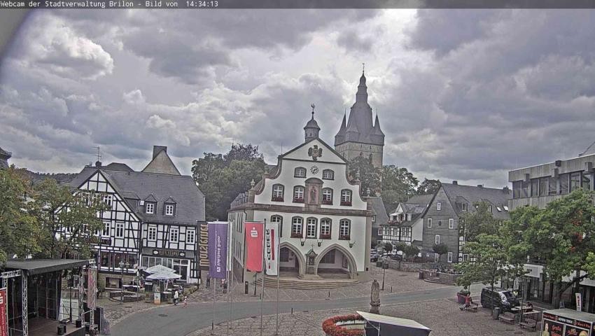 Archiv Foto Webcam Rathaus und Marktplatz Brilon