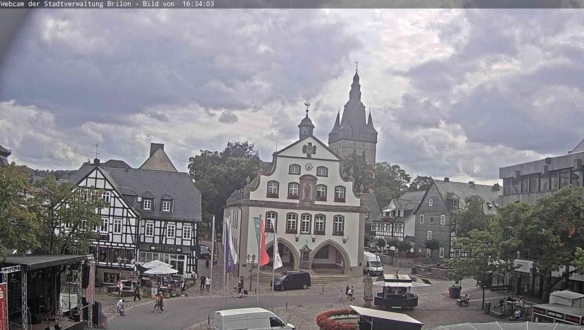Archiv Foto Webcam Rathaus und Marktplatz Brilon