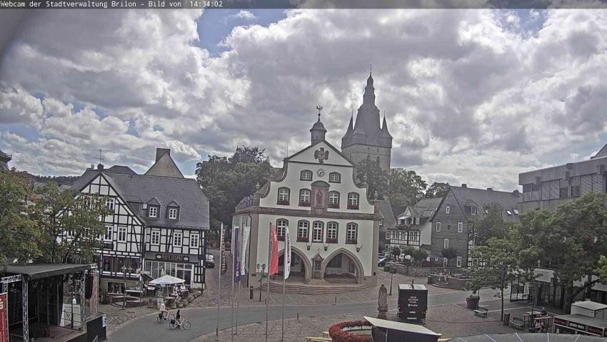 Archiv Foto Webcam Rathaus und Marktplatz Brilon