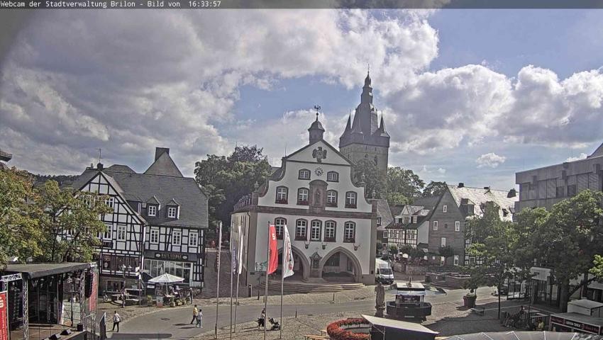Archiv Foto Webcam Rathaus und Marktplatz Brilon