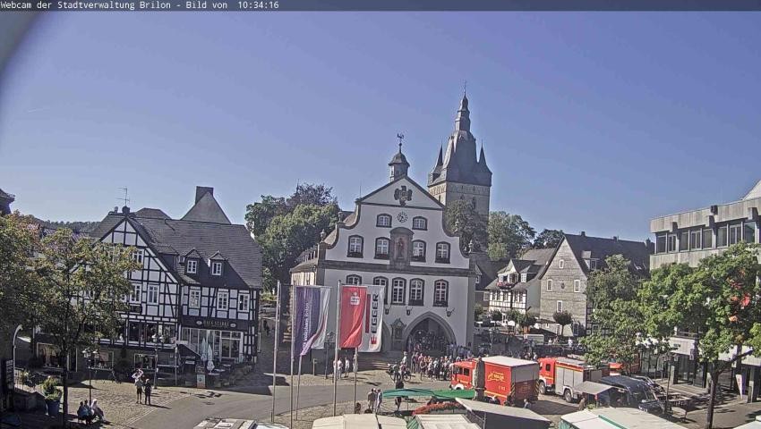 Archiv Foto Webcam Rathaus und Marktplatz Brilon
