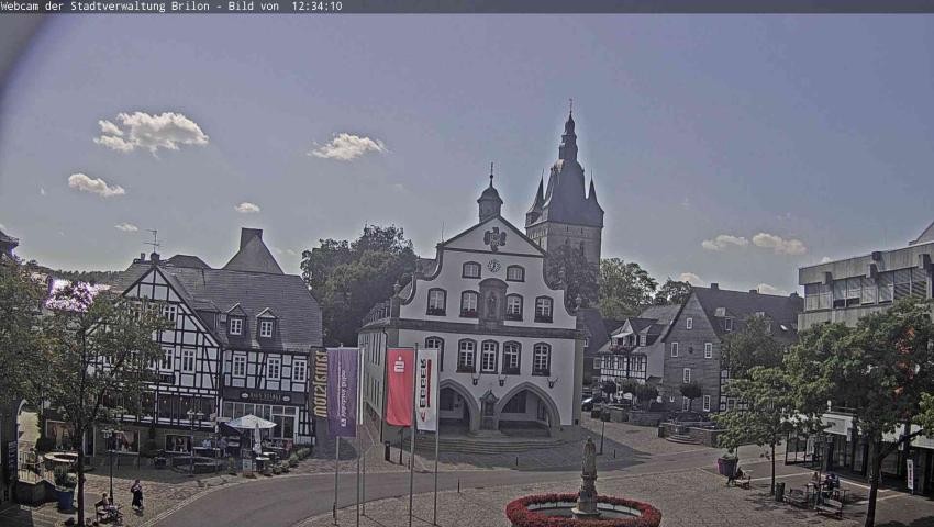 Archiv Foto Webcam Rathaus und Marktplatz Brilon