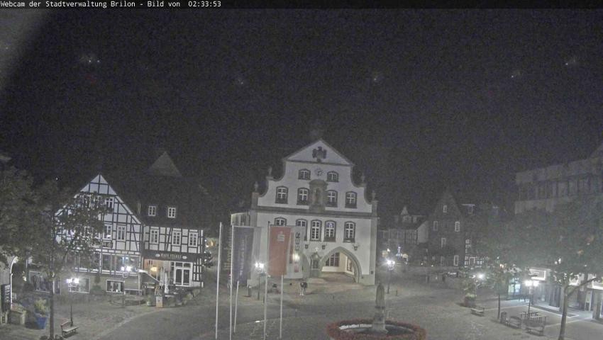 Archiv Foto Webcam Rathaus und Marktplatz Brilon