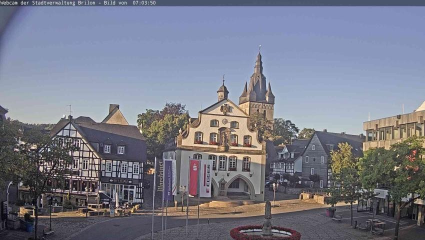 Archiv Foto Webcam Rathaus und Marktplatz Brilon
