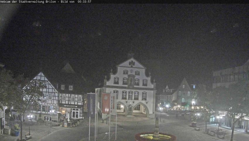 Archiv Foto Webcam Rathaus und Marktplatz Brilon