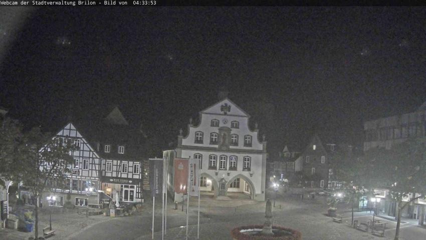 Archiv Foto Webcam Rathaus und Marktplatz Brilon