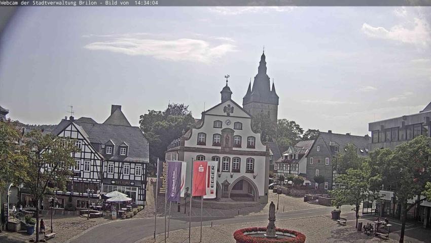 Archiv Foto Webcam Rathaus und Marktplatz Brilon