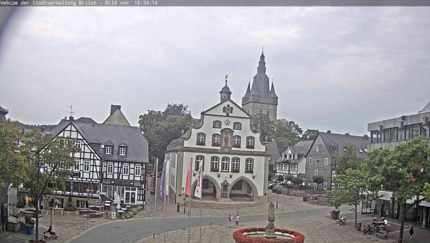 Archiv Foto Webcam Rathaus und Marktplatz Brilon