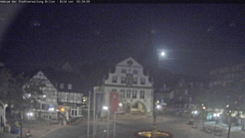Archiv Foto Webcam Rathaus und Marktplatz Brilon