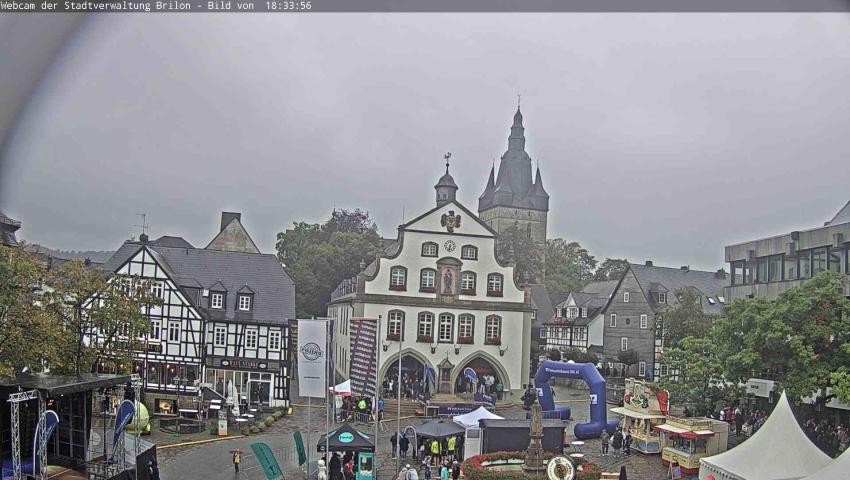 Archiv Foto Webcam Rathaus und Marktplatz Brilon