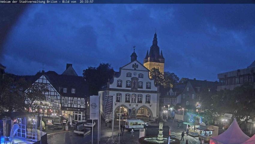 Archiv Foto Webcam Rathaus und Marktplatz Brilon