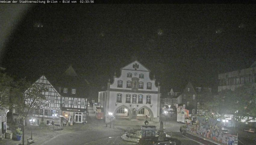 Archiv Foto Webcam Rathaus und Marktplatz Brilon