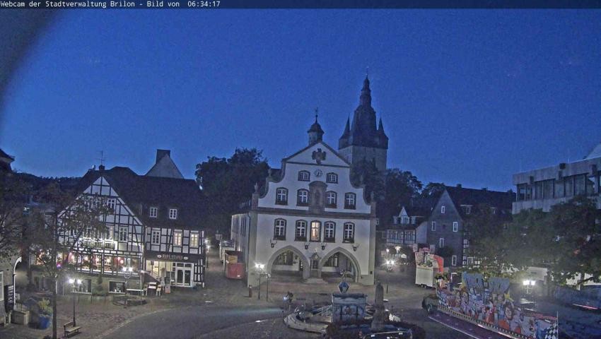 Archiv Foto Webcam Rathaus und Marktplatz Brilon