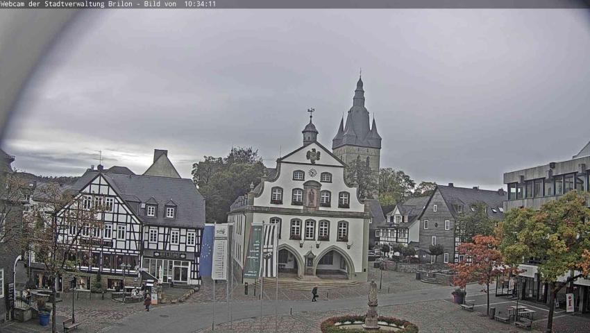 Archiv Foto Webcam Rathaus und Marktplatz Brilon