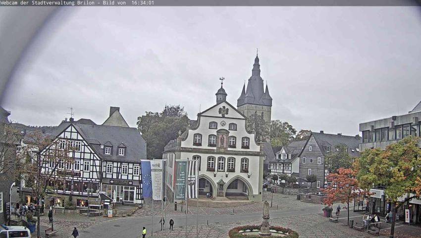 Archiv Foto Webcam Rathaus und Marktplatz Brilon