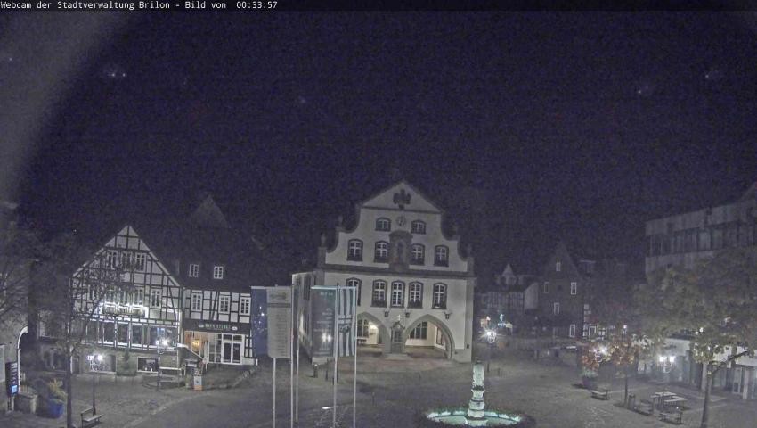 Archiv Foto Webcam Rathaus und Marktplatz Brilon
