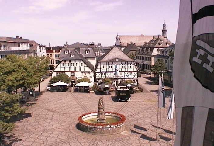 Archiv Foto Webcam Rathaus und Marktplatz Brilon