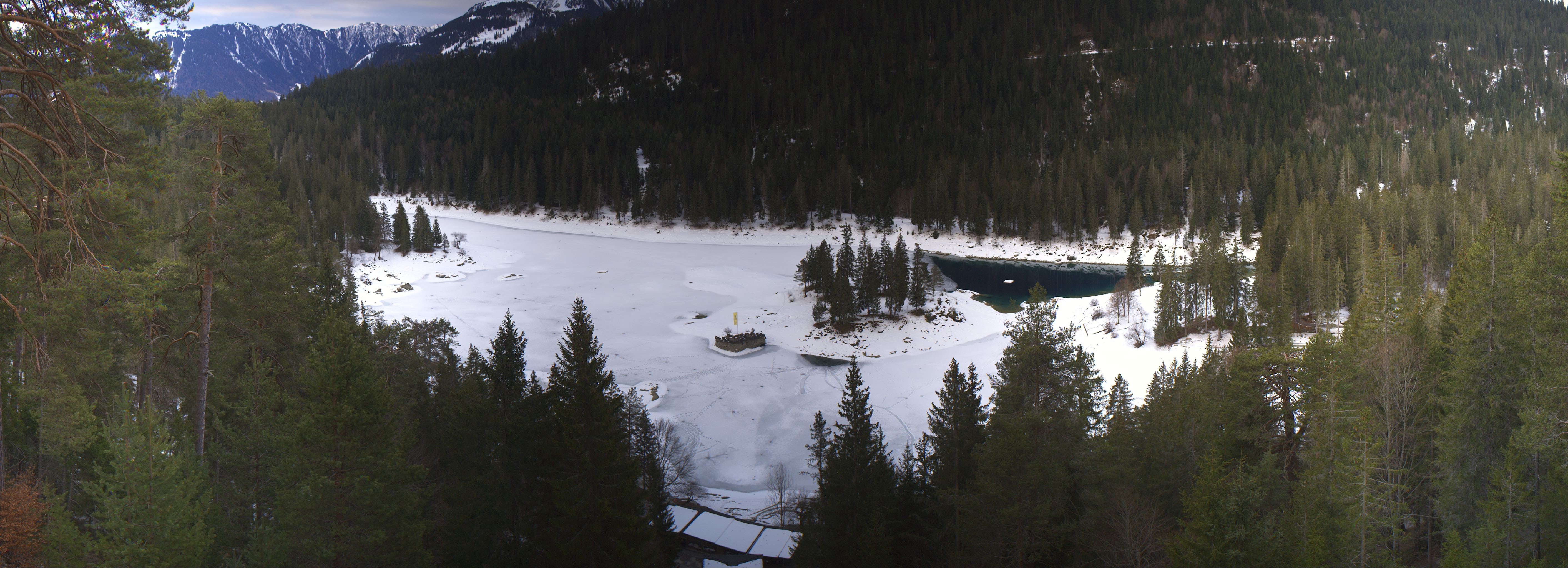 Archiv Foto Webcam Flims: Caumasee
