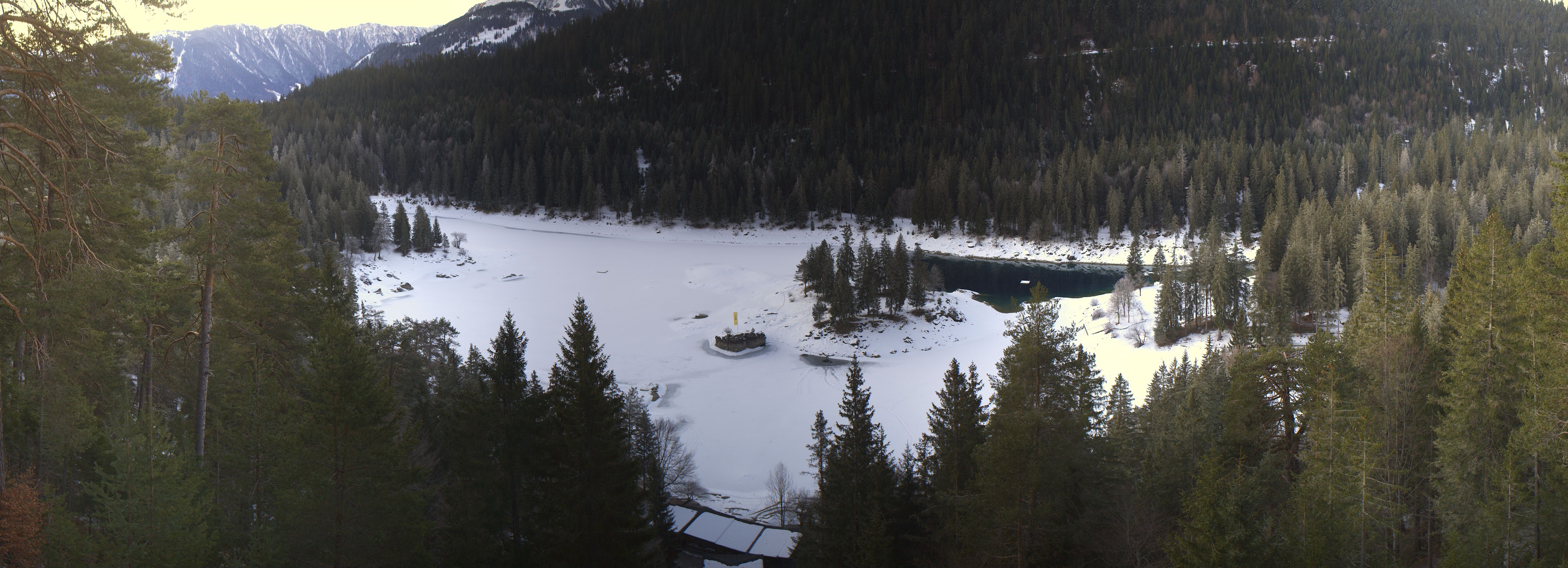 Archiv Foto Webcam Flims: Caumasee
