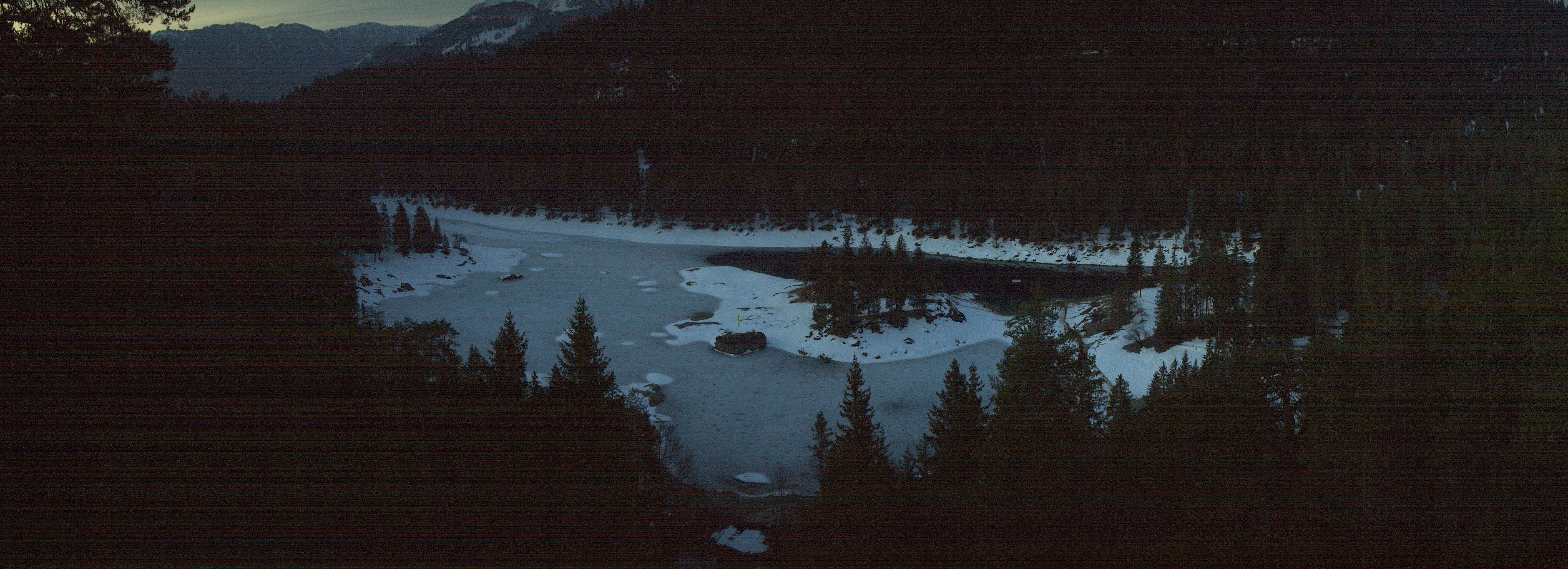 Archiv Foto Webcam Flims: Caumasee