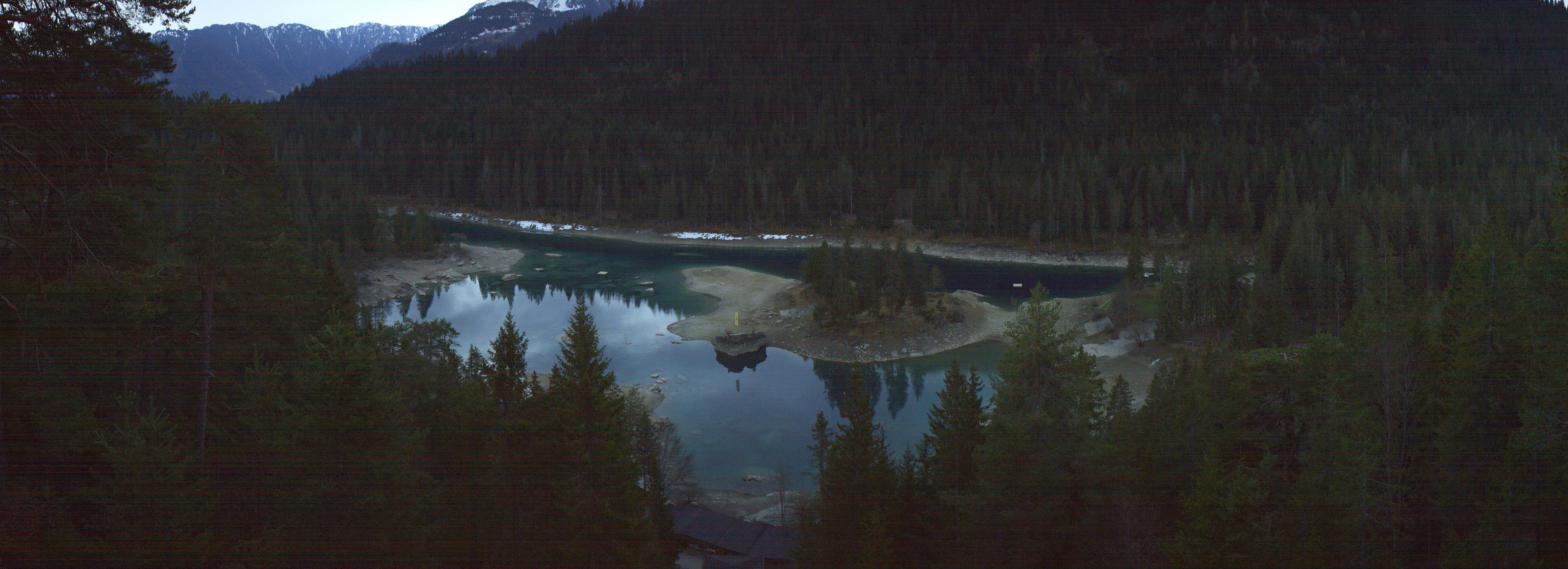 Archiv Foto Webcam Flims: Caumasee