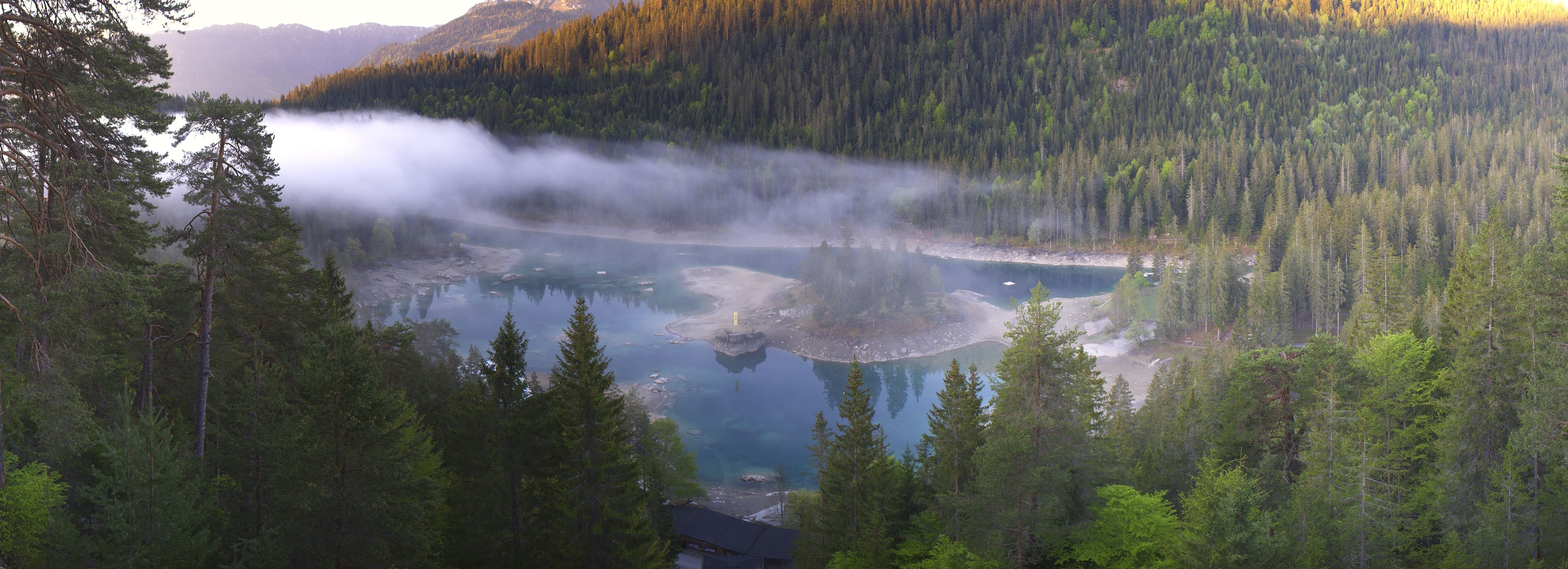 Archiv Foto Webcam Flims: Caumasee
