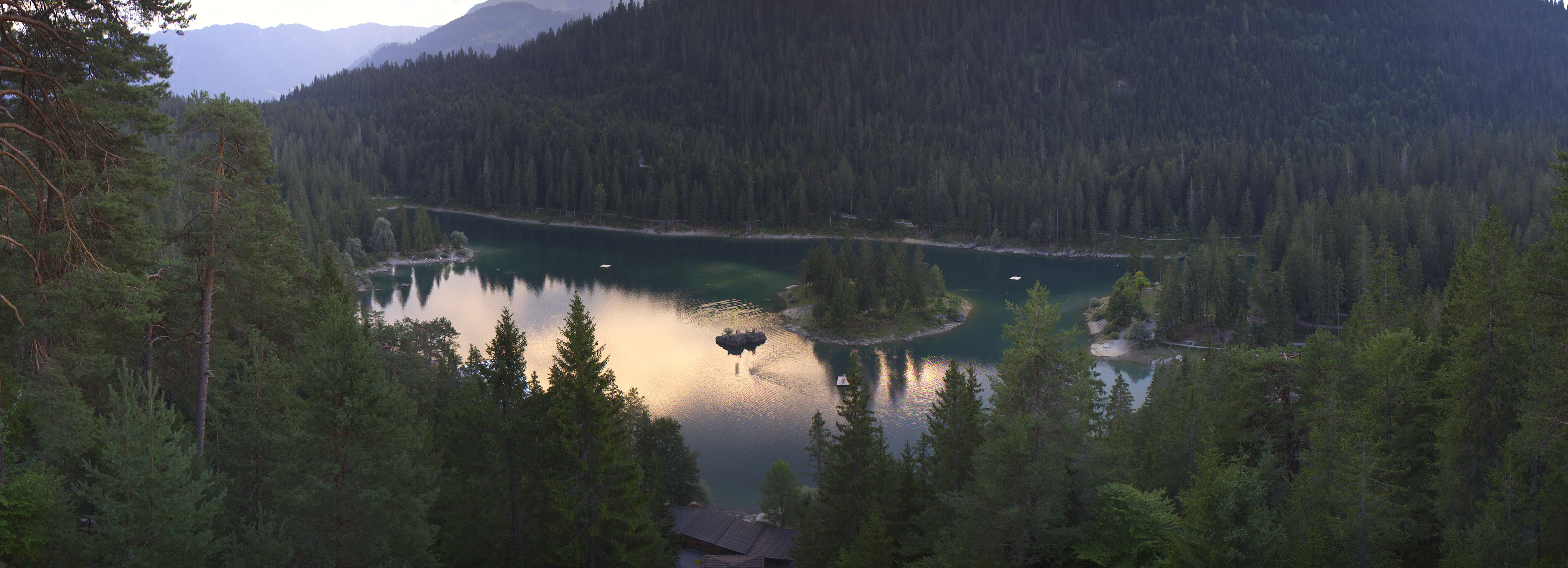 Archiv Foto Webcam Flims: Caumasee