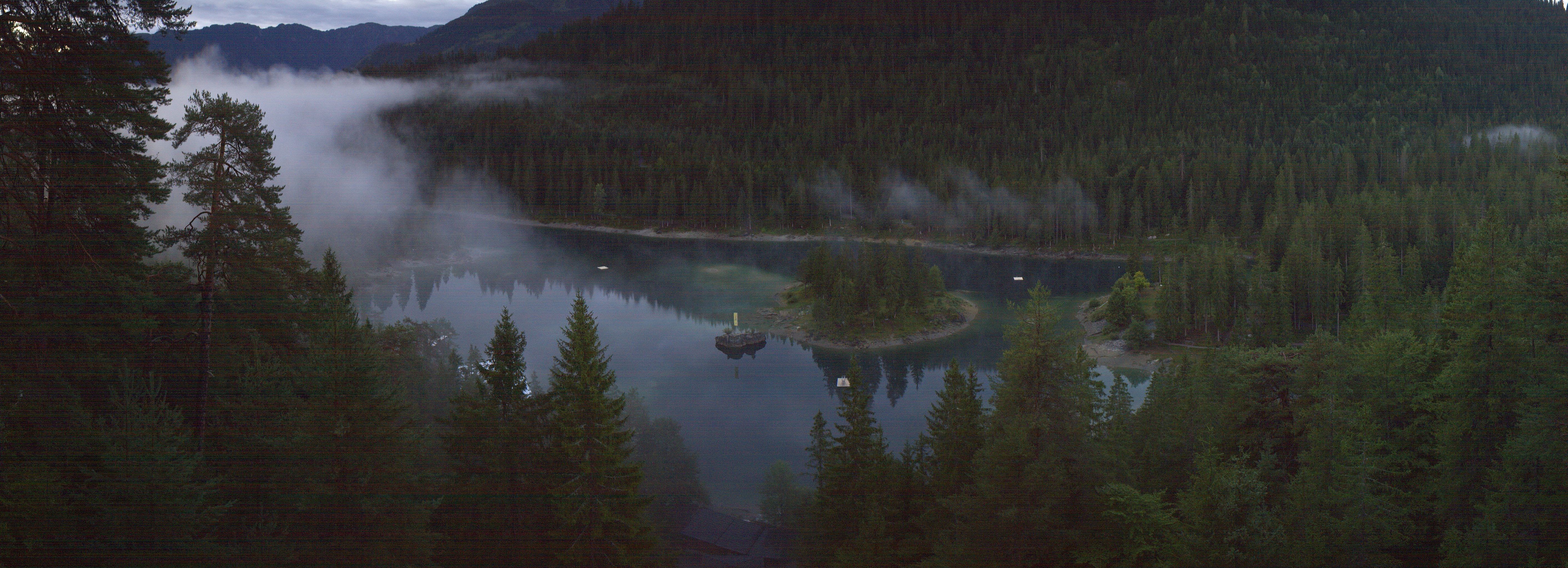 Archiv Foto Webcam Flims: Caumasee
