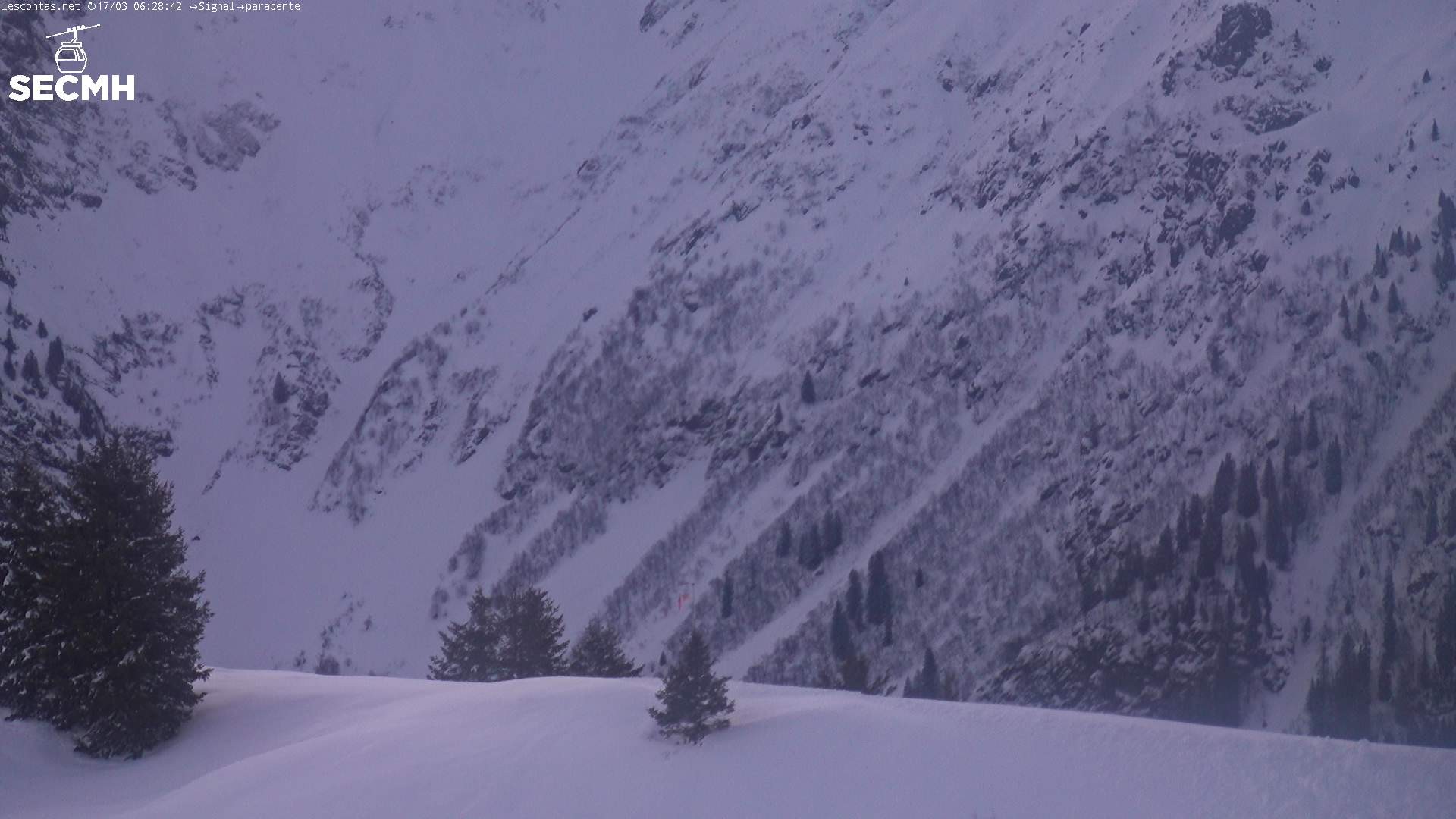 Archiv Foto Webcam Blick zum Paraglidingstartpunkt, Les Contamines